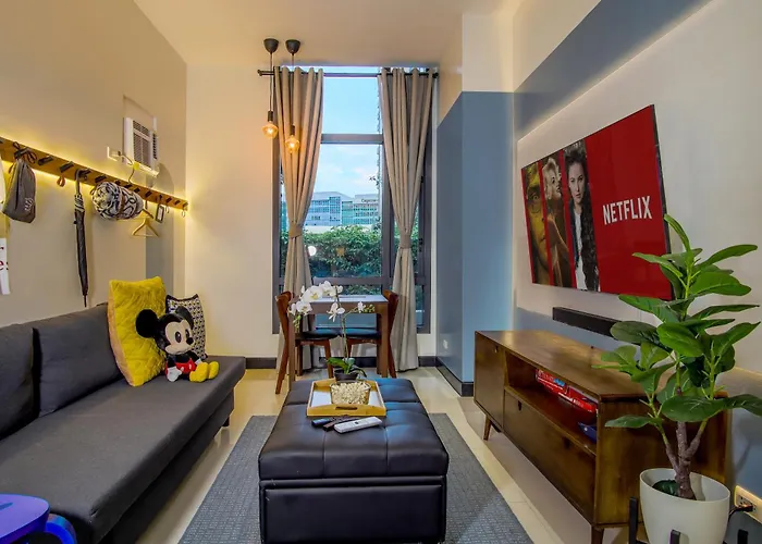 Vintage Mickey Disney Stay In Bgc -200Mbps Wifi